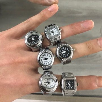 Riolio Vintage Punk Finger Watch Mini Elastic Strap Alloy Watches Couple Rings Jewelry Clock Retro Roman Quartz Watch Rings Women Men
